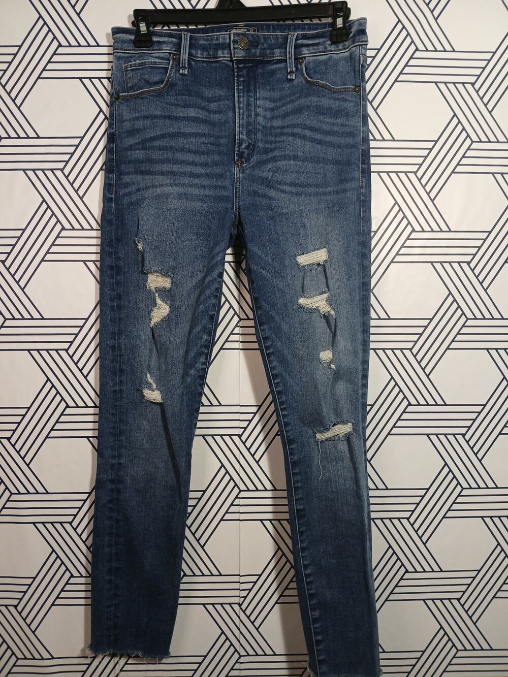 Abercrombie Simone High Rise Distressed Skinny Jeans Y2K Grunge Street Style
